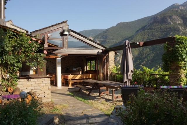 Gite Paisible Au Coeur Des Montagnes A Nohèdes Exteriör bild